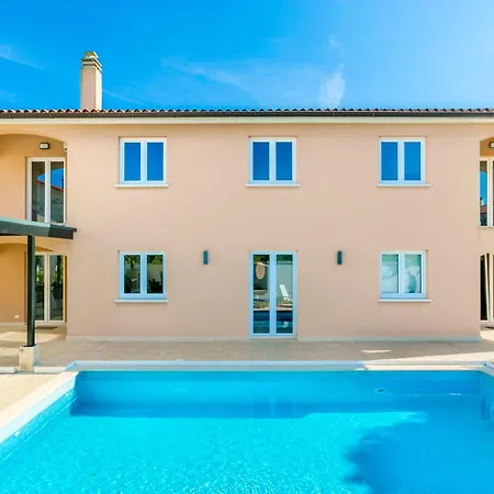 Villa Suzy Medulin Exterior photo
